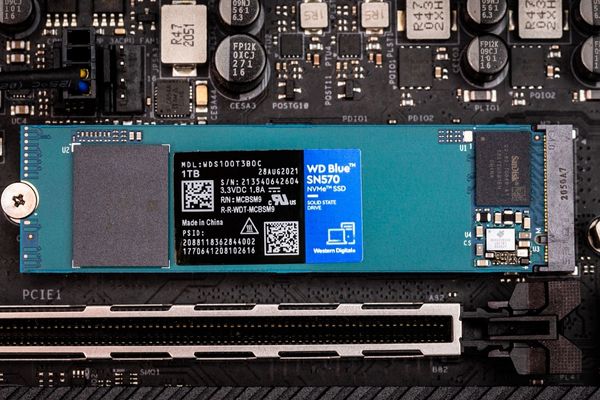 Ổ cứng SSD WD SN570 Blue 500GB M.2 2280 PCIe NVMe 3x4 của bộ LHPC Gaming Chip intel i5 12400F | RTX 2060 | RAM 8GB | SSD 500GB