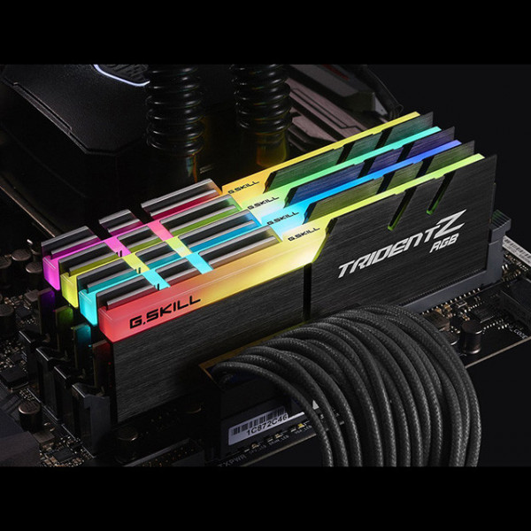 RAM G.SKILL TRIDENT Z RGB 8GB (DDR4 | 3000MHz | C16 | 1x8GB | F4-3000C16S-8GTZR)
