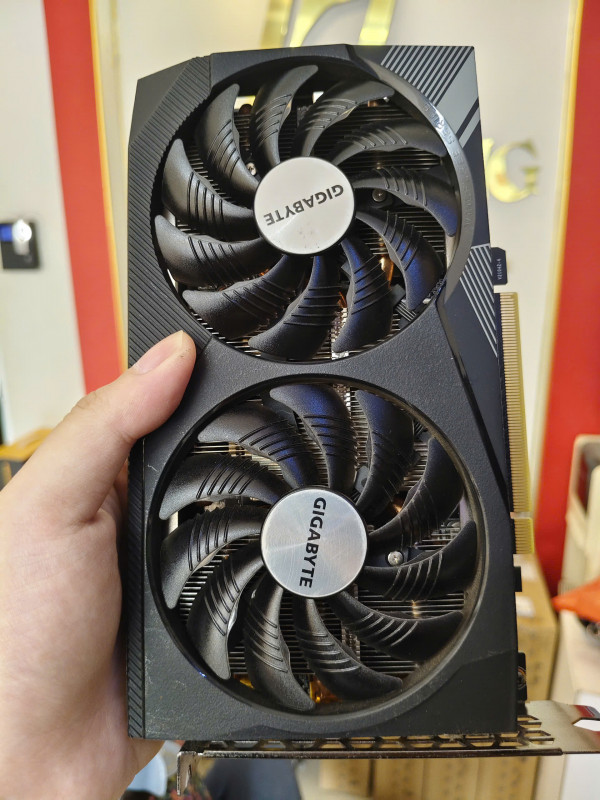 VGA Gigabyte RTX 3060 GAMING OC 8GB BH T7/2027_ Lướt